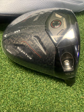 Load image into Gallery viewer, Callaway Quantum Triple Diamond MAX 10.5 Driver Head